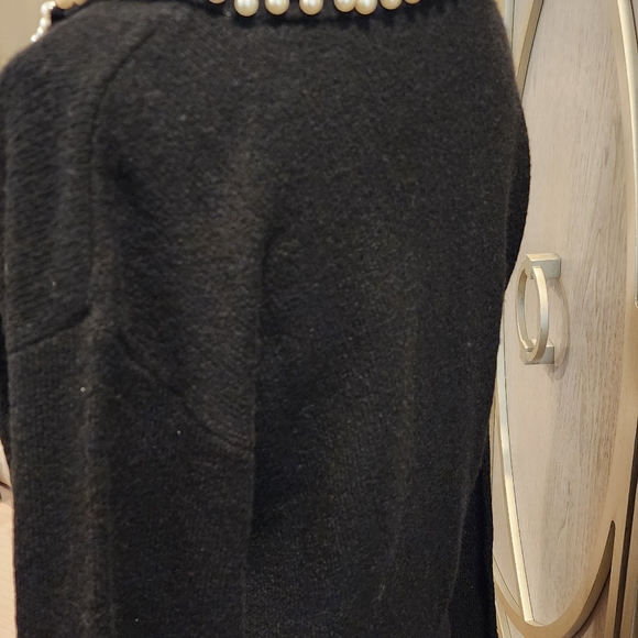 J Renee Boutique Sweater 2 pc Pants set with Pearls - Picture 2 of 6